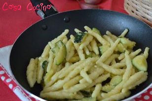 zucchine saltate all'orientale