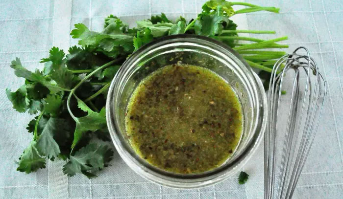 salsa vinaigrette agli aromi