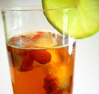 The ghiacciato con petali di rose